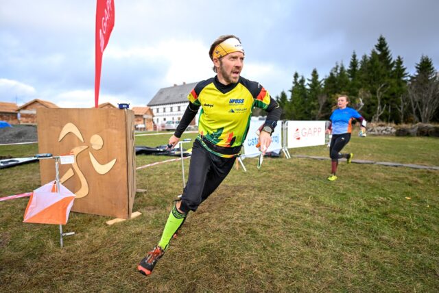 8 ostrých spurtů do cíle. Od ledna ... no skoro zase do ledna 😉❄.

@sporticus.cz doběh.

Výsledky: https://o-tourapp.cz/SpoticusFinish